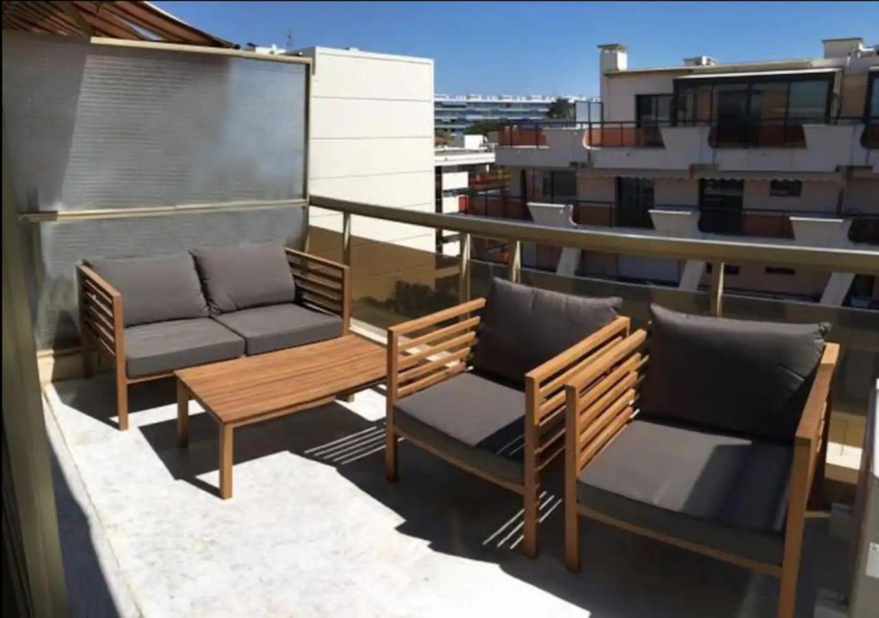 Tres Beau Studio Avec Terrasse, Situe A 100M Des Plages De Juans Les Pins Antibes Exteriör bild
